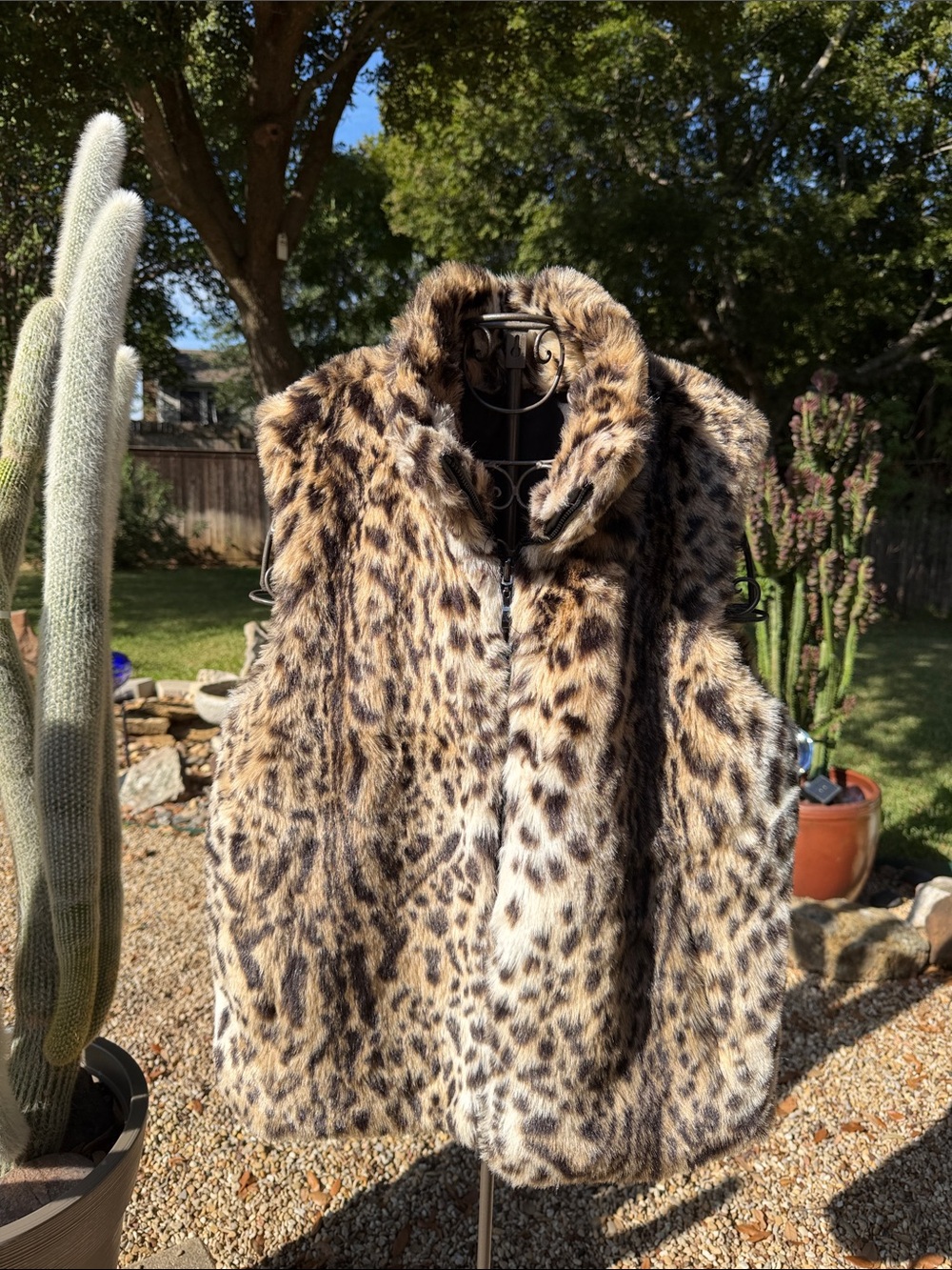 Faux Leopard Print Fur Vest - Neutral Brown